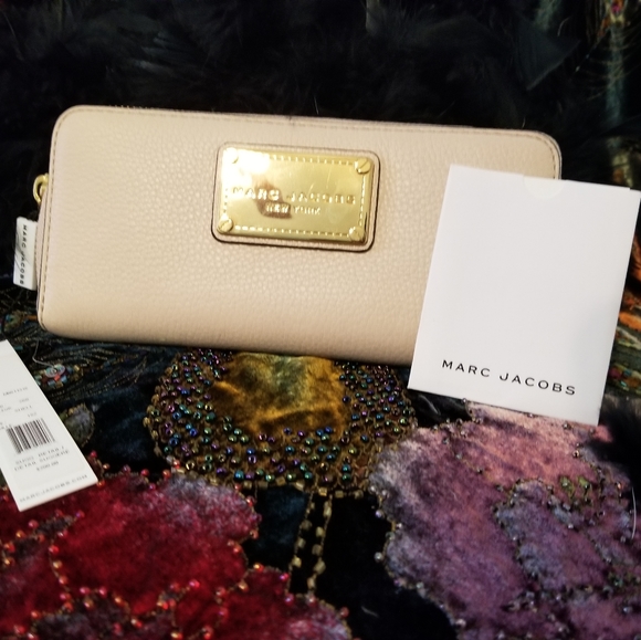 Marc Jacobs Accessories - NWT Marc Jacob Wallet #1